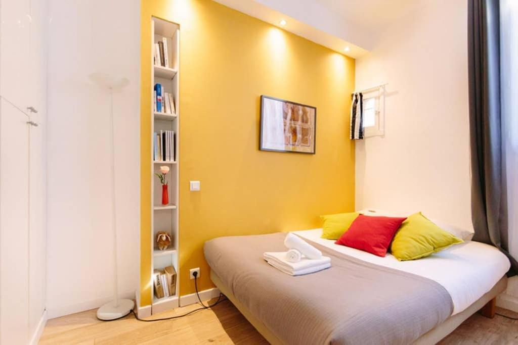Ferienwohnung Lulu, Le Studio Du Chateau Nantes Exterior foto